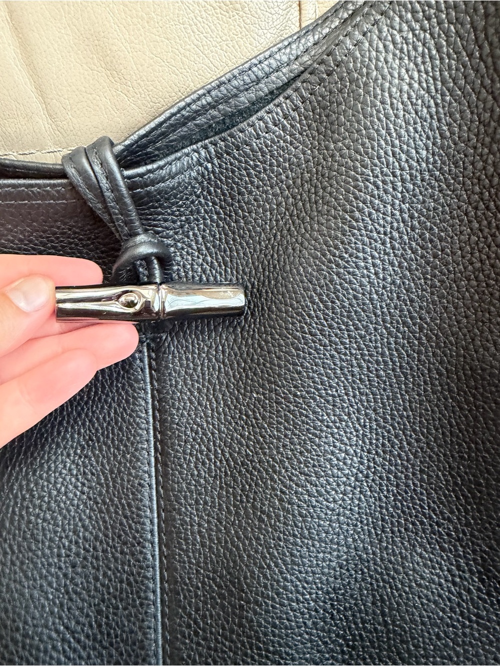 Longchamp Rousseau Hobo - Picture 2 of 5